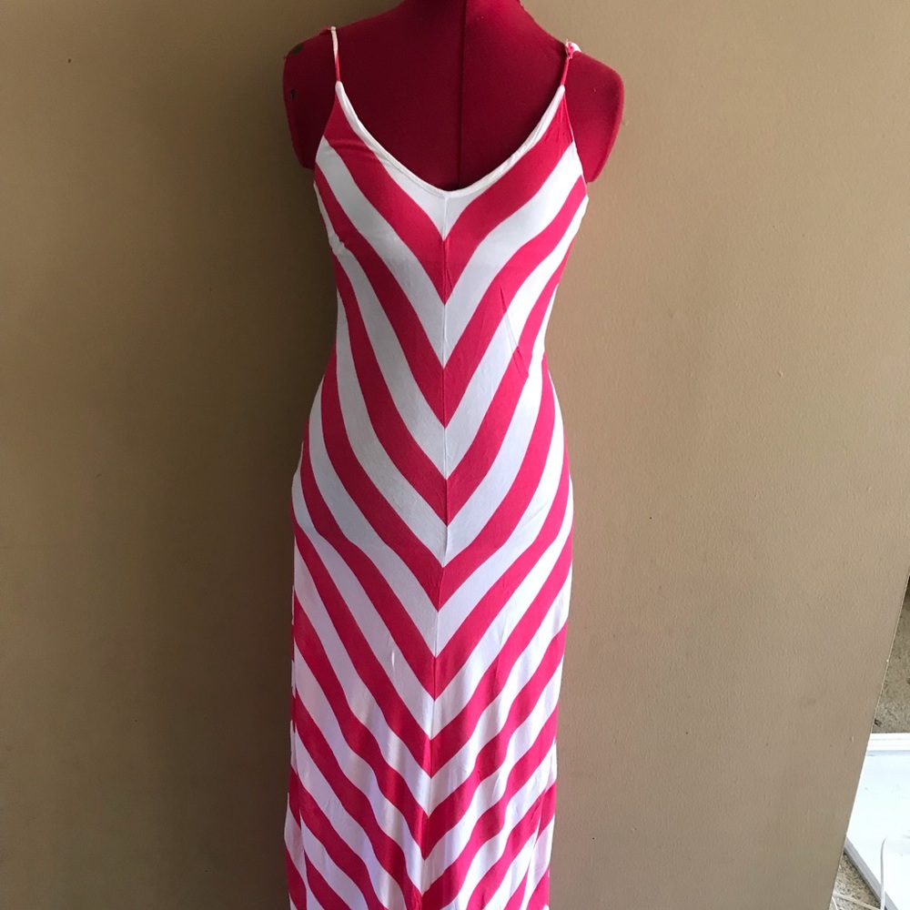 Bebe maxi dress